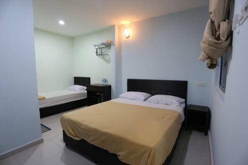 Tengkera Hotel