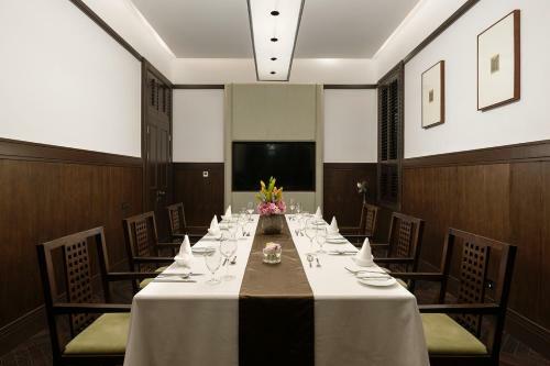 Relais & Chateaux Chaptel Hangzhou Hotel
