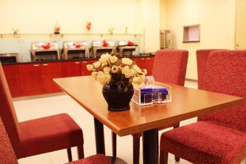 Hotel Hanting Express Hangzhou Wushan Plaza