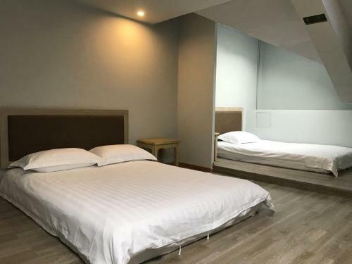 Wushanyi International Youth Hostel