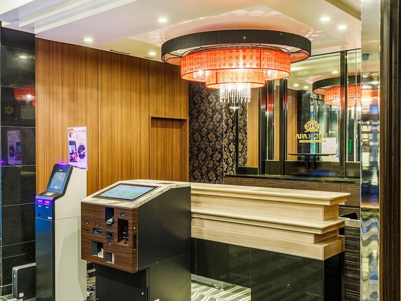 Apa Hotel Shimbashi Toranomon