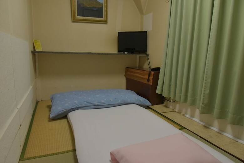 Hotel New Tochigiya