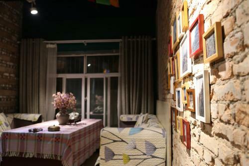 Huashan Mountain Baolianju International Youth Hostel