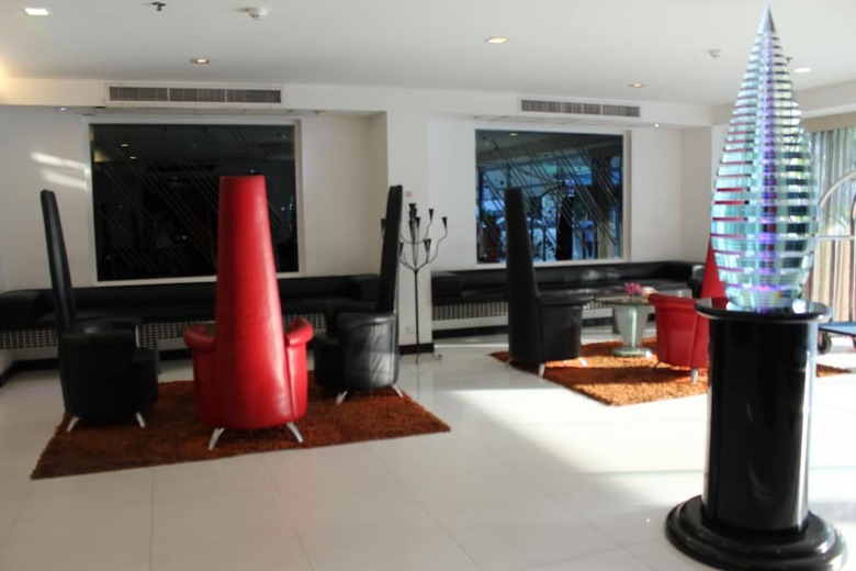 Hotel Amari Nova Suites