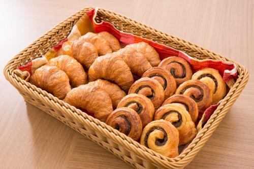 Hotel Route-inn Nagaizumi Numazu Inter 1