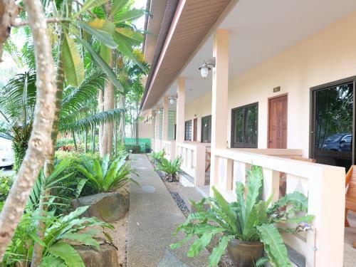 Hotel Diamond Beach Resort