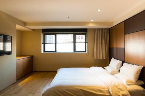 Ji Hotel Lhasa Xizang University