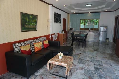 Hotel Bangtao Varee Beach