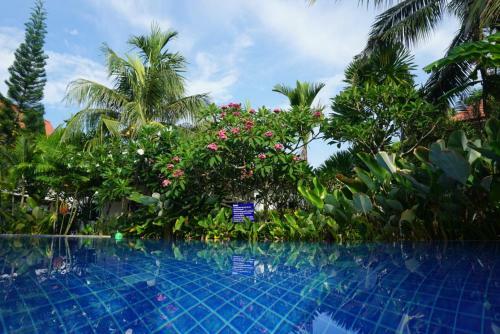 Hotel Bangtao Varee Beach