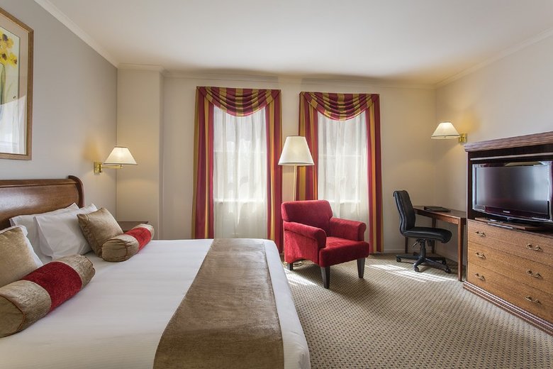 Hotel Grand Chancellor On Currie