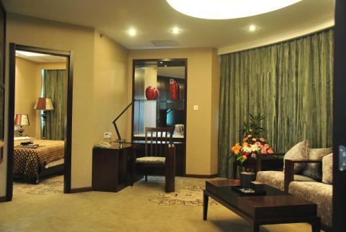 Luoyang Aviation Hotel