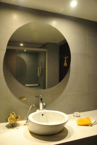 Luoyang Aviation Hotel