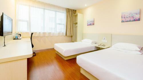 Hotel Hanting Express Mianyang Wuyi Square Branch