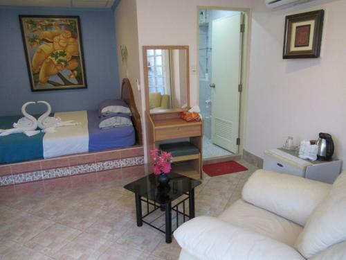 Hotel Villa Oranje Pattaya