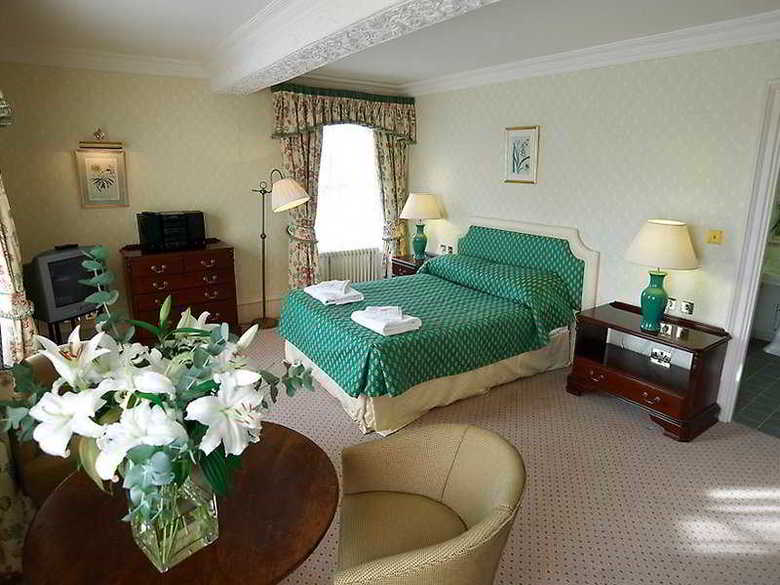 Weetwood Hall Conference Centre & Hotel