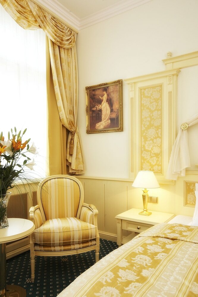 Luxury Family Hotel Royal Palace