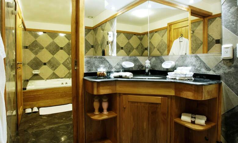 Huinid Bustillo Hotel & Spa