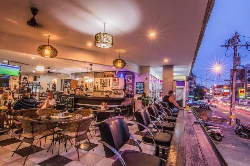 Hotel Sutus Court 4
