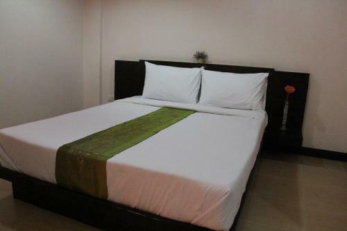 Posada Baan Vor. Sumongkol Service Apartment