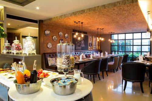 Hotel The Verona Hua Hin