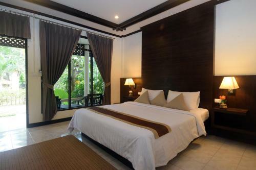 Hotel Clean Beach Resort