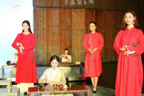 China Community Culture & Art Hotel
