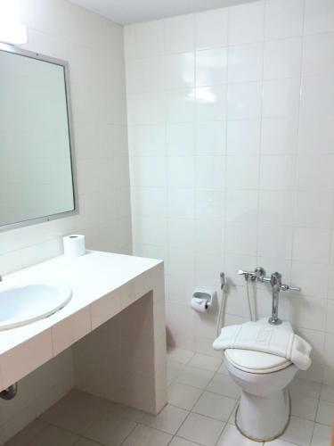 Hotel Takiab Beach Resort