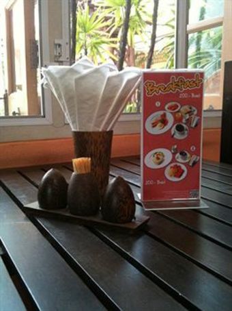 Hotel Baanrajdamnern Hua Hin