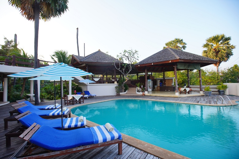 Hotel Tanaosri Resort & Spa