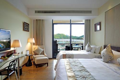 Hotel Serenity Marina