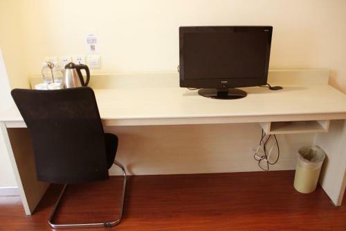 Hotel Hanting Express Shenyang West Tower Branch