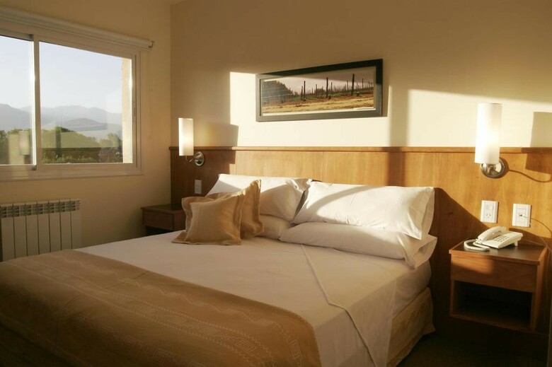 Urbana Class Hotel