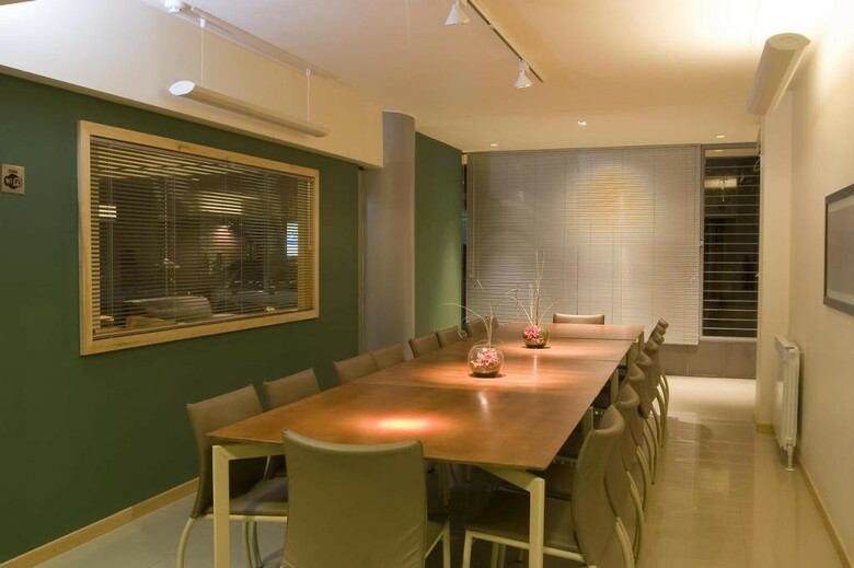 Urbana Class Hotel