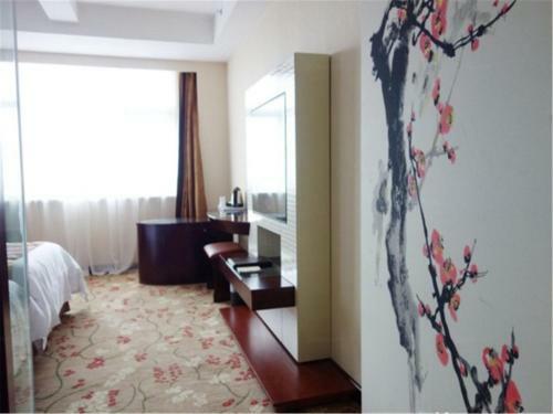 Vienna Hotel Songjiang Xin Qiao