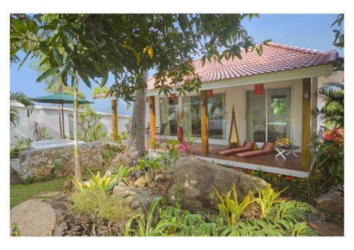 Hotel Paradise Island Estate