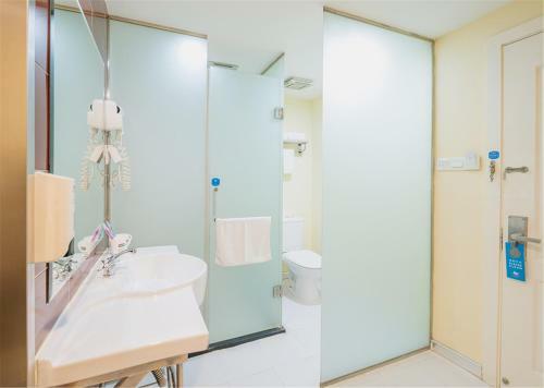 Hotel Hanting Express Shanghai New Jing'an Temple