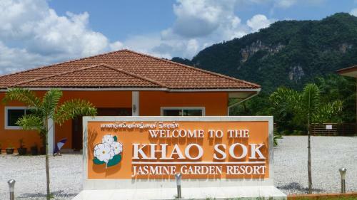 Hotel Khao Sok Jasmine Garden Resort