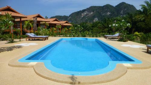 Hotel Khao Sok Jasmine Garden Resort