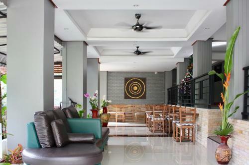 Hotel Naya Paradise Retreat