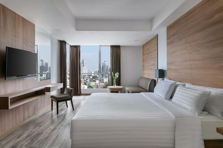 Hotel Adelphi Grande Sukhumvit By Compass Hospitality