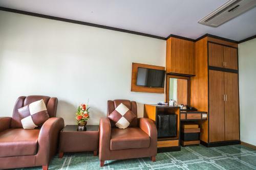 Hotel Phi Phi Andaman Beach Resort
