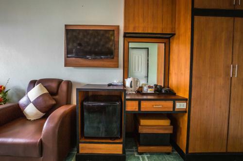 Hotel Phi Phi Andaman Beach Resort