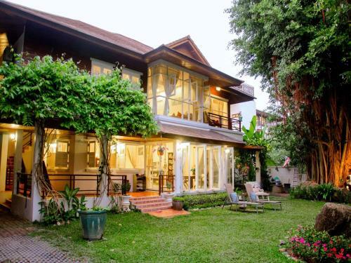 Banyan House Samui Bed And Breakfast (adult Only)