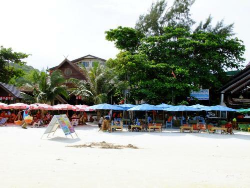 Jirawan Hotel
