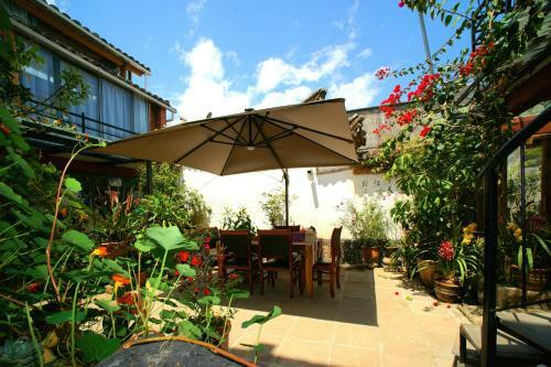 Hostal Xiangyuyangguang Garden Guest House