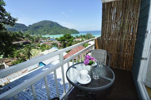 Hotel Papaya Phi Phi Resort