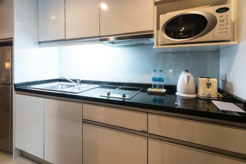 Hotel Legacy Suites Sukhumvit By Compass Hospitality
