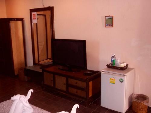 Buffalo Bill Hotel Koh Chang