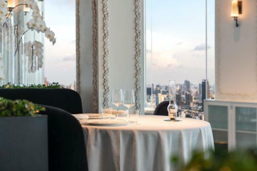Hotel Tower Club At Lebua