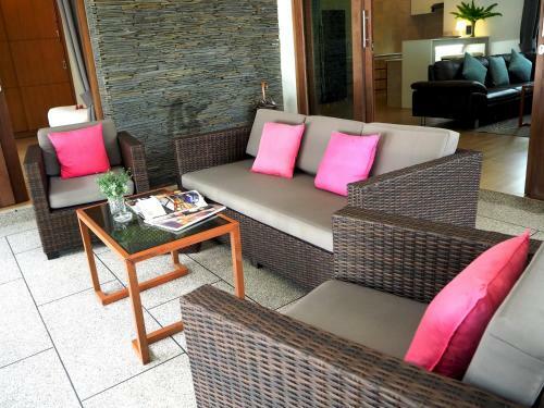Grand Villa Beach Front By Samui Garden Home